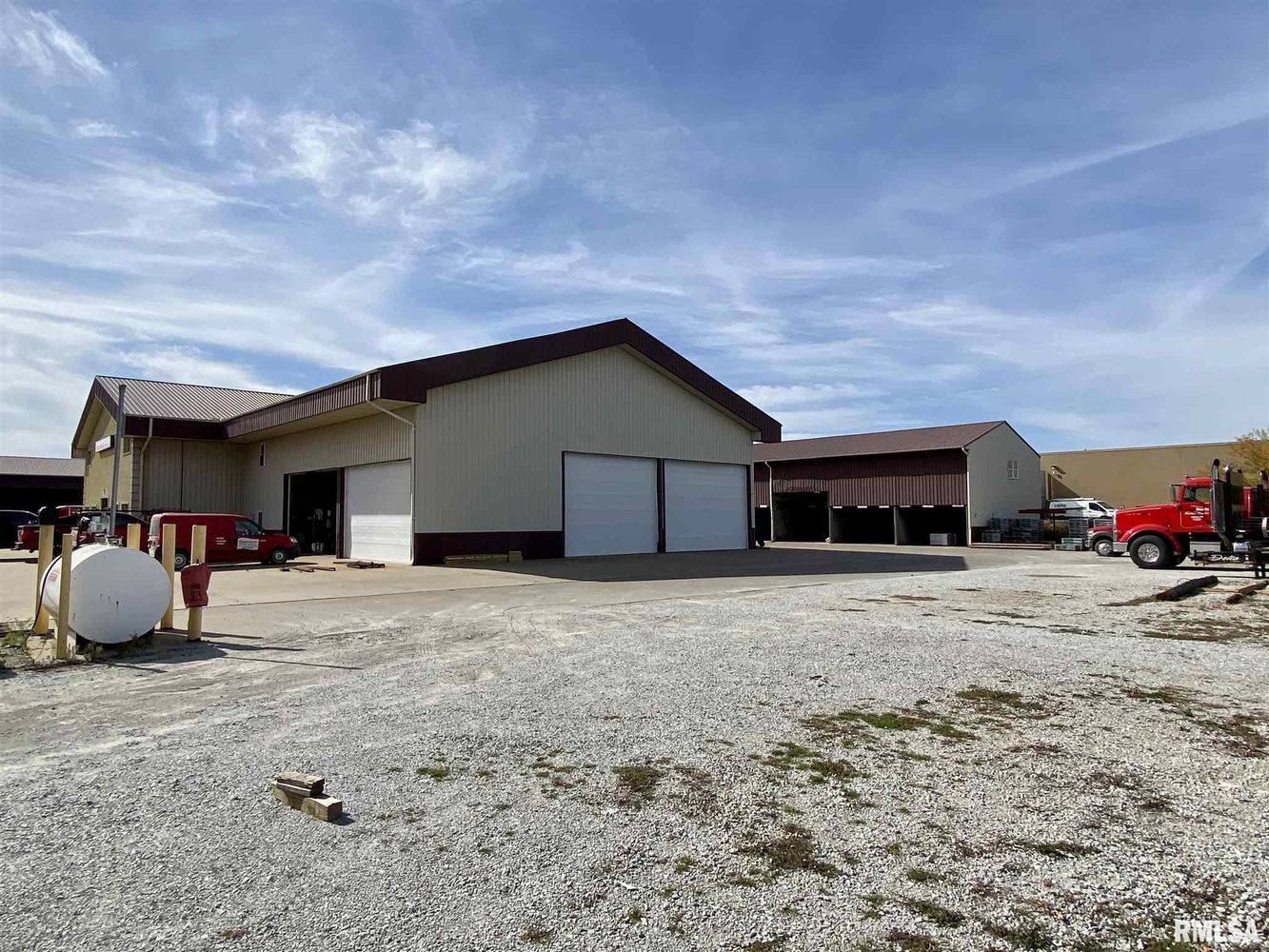 240 Bower Rd, Macomb, IL 61455